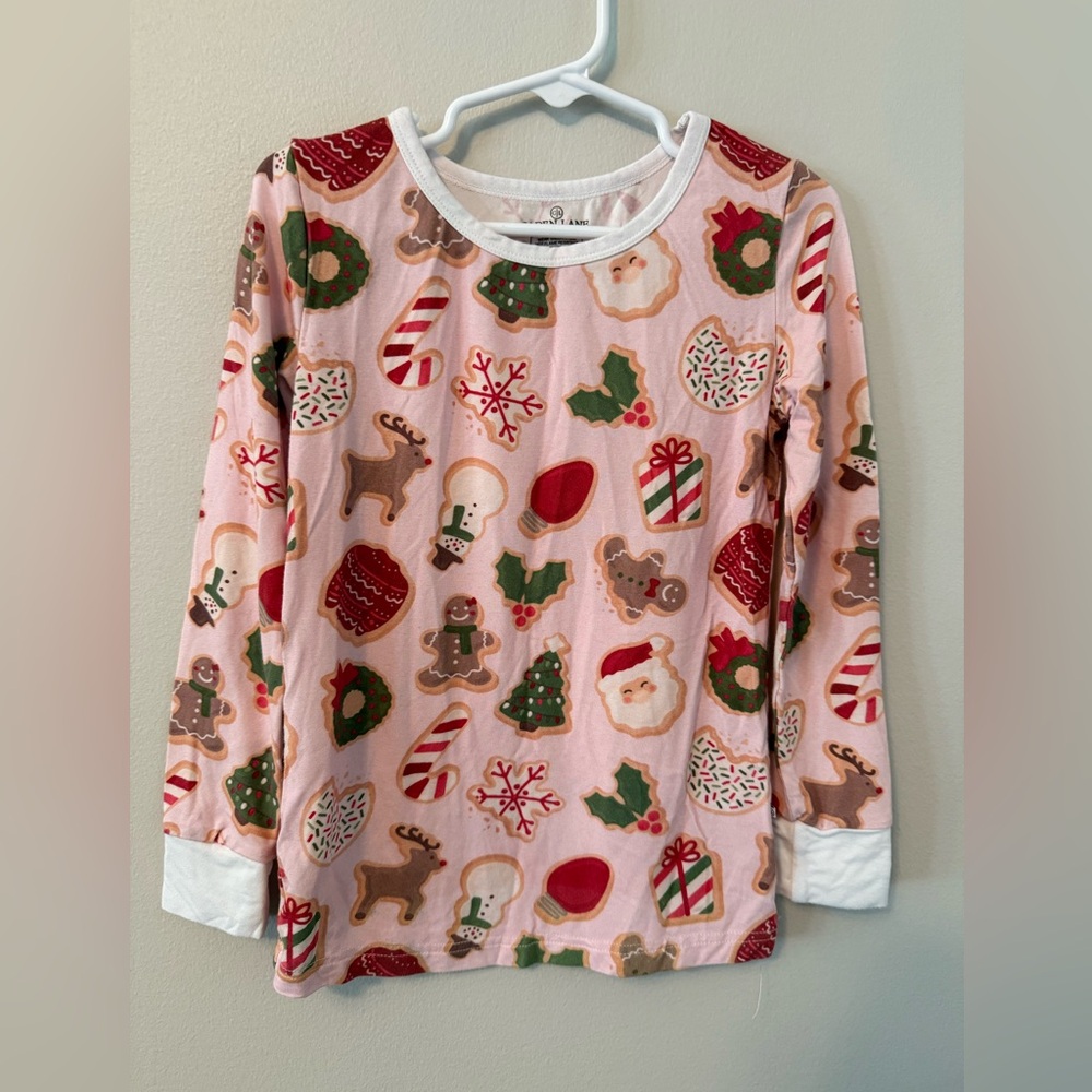 Caden Lane Festive Holiday Print Long Sleeve Shirt